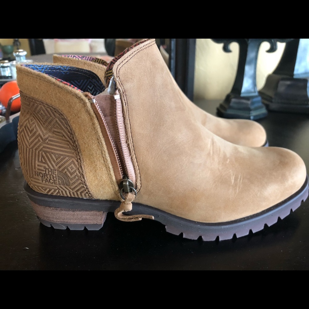Northface booties